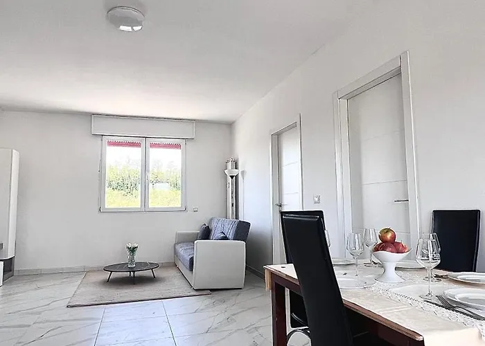 Apartament Luxury House Como